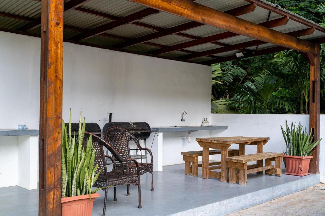 Kanasuk Self Catering Apartments Baie Lazare  Εξωτερικό φωτογραφία